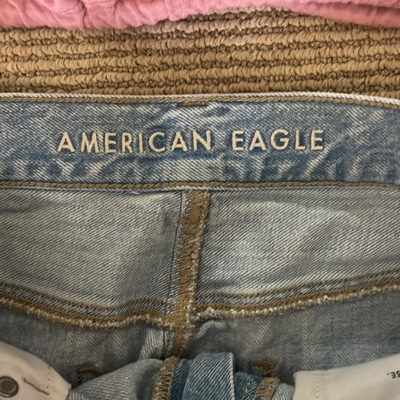 Abercrombie and Fitch strapless top & American Eagle High-Waisted Mom Jean - Picture 5 of 5